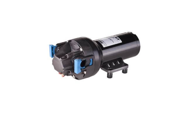 Flojet VersiJet Diaphragm Pump 1/2 Inch 12V - R8400144A - 18.1LPM 5 Chamber Flojet VersiJet Diaphragm Pump 1/2 Inch 12V - R8400144A - 18.1LPM 5 Chamber